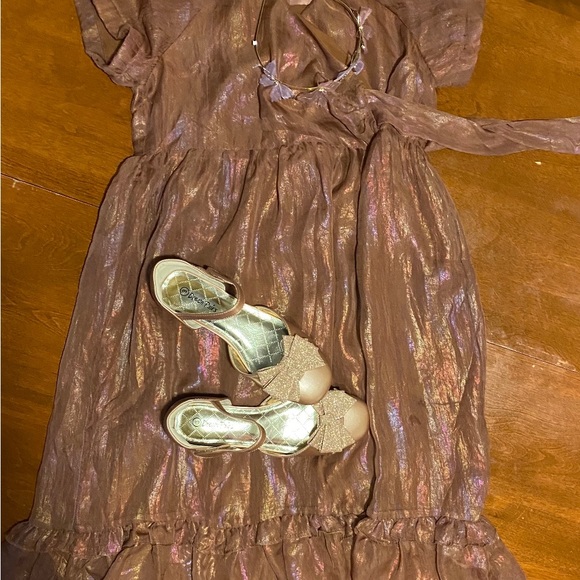 Dress shoes worn once at wedding - Picture 3 of 4